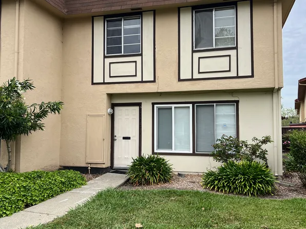 27800 Hummingbird Ct, Hayward, CA 94545