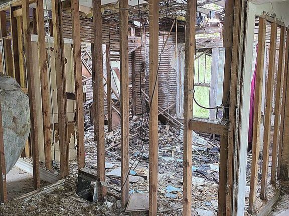 5th image of 1107-11 E 41st Ave