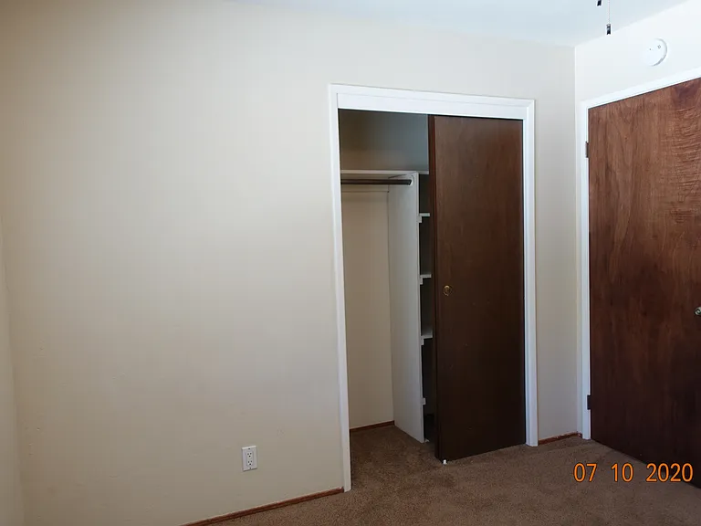 1618 McKinley Ave — Photo 12