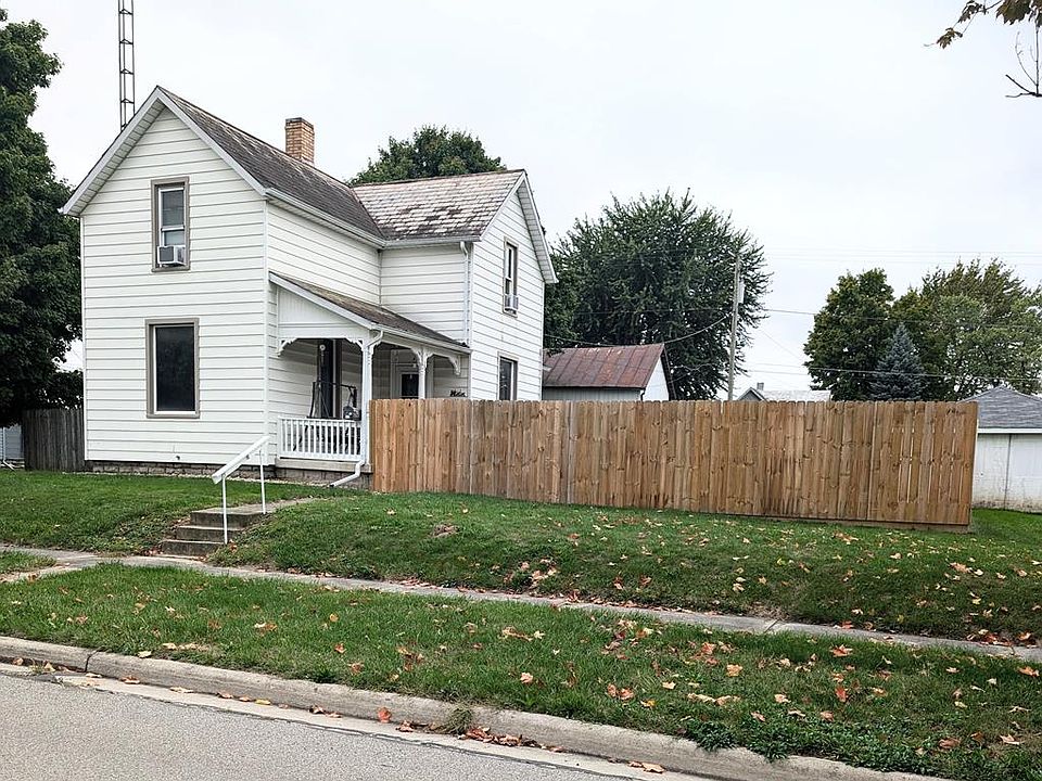 1st image of 923 Prospect St