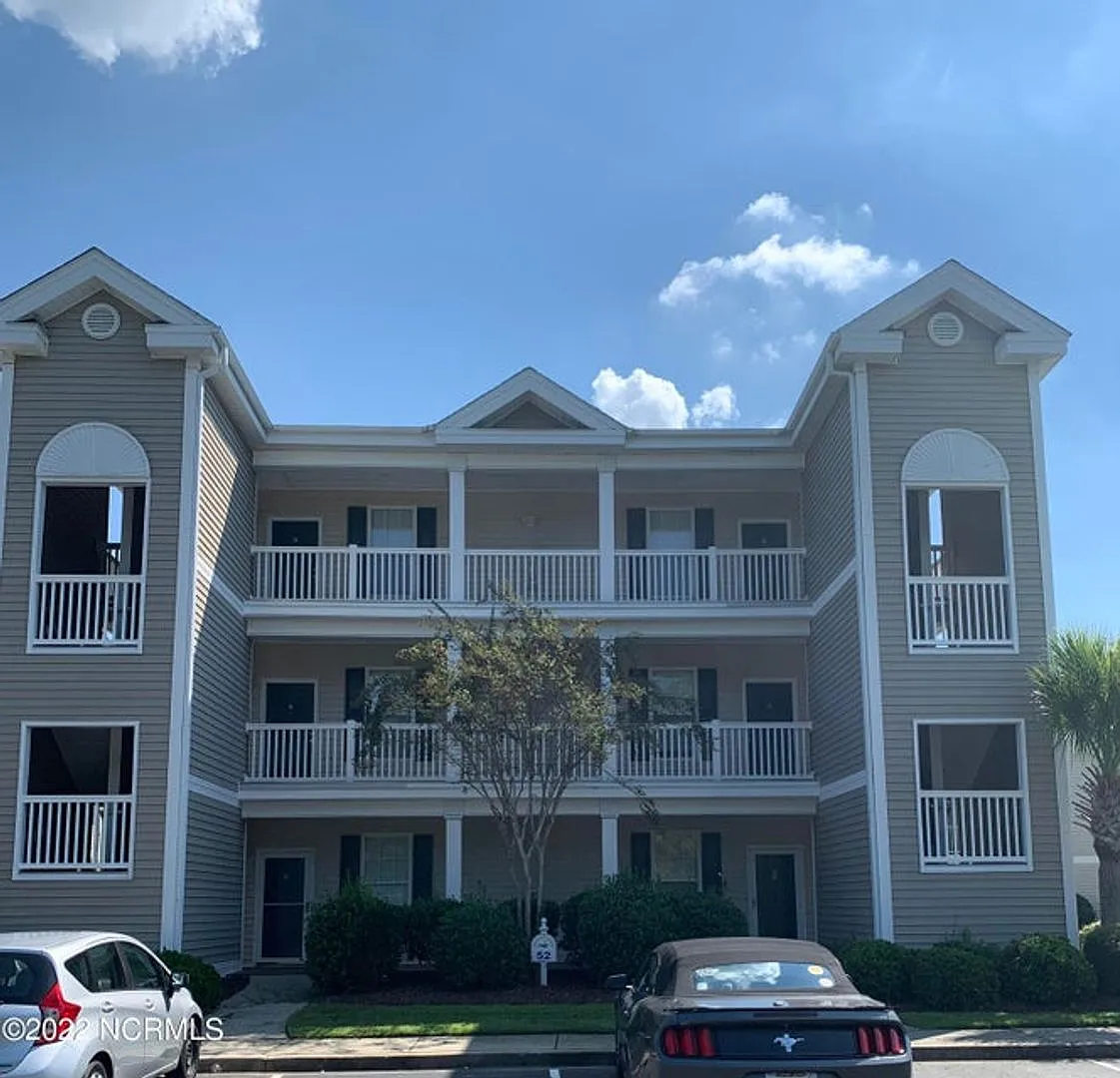 $500 Off 1st Month's Rent! Pet Friendly! No Application Fee For Approved Applicant & New Price Re... — Photo 2