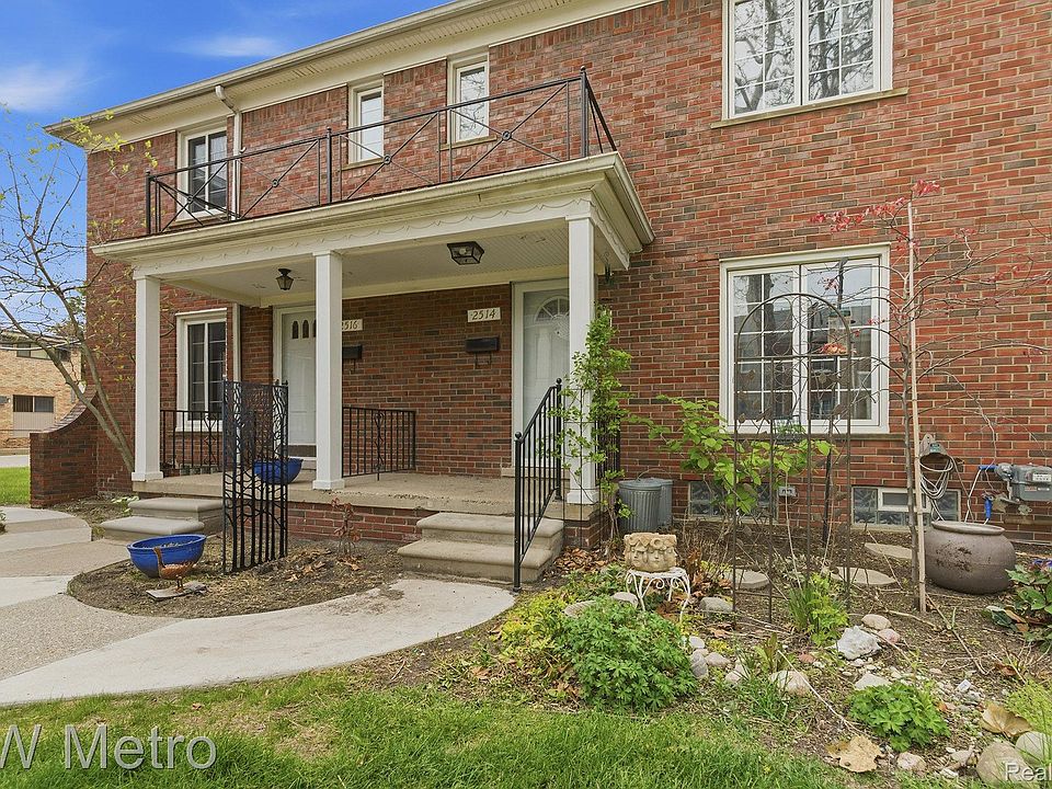 1st image of 2514 Galpin Ave #10