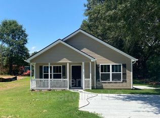 182 Sherwood Dr, Wellford, SC 29385