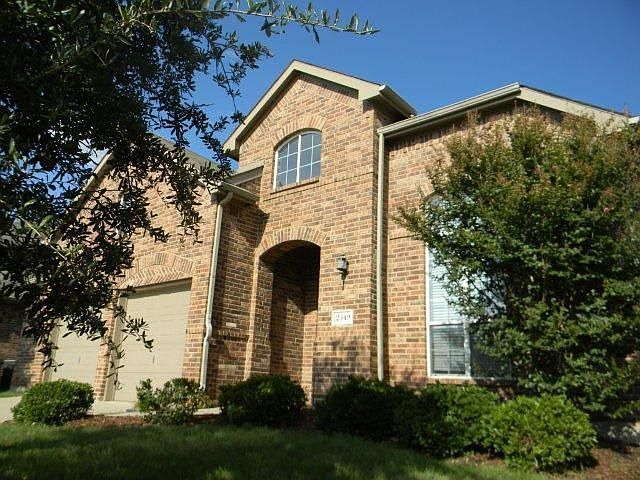 1st image of 2349 Crestridge Dr