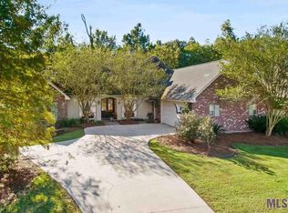 6104 Riverbrook Dr, Baton Rouge, LA 70820