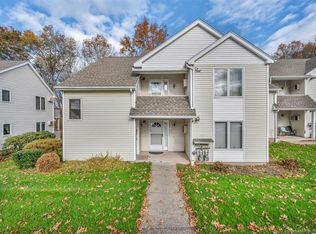 20 Millbrook Ct #20, Newington, CT 06111
