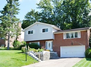 245 Tara Dr, Pittsburgh, PA