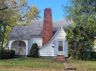 219 N 3rd St, Clinton, MO 64735