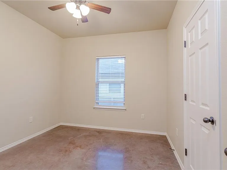 421 Jack Rabbit Ln #B — Photo 9