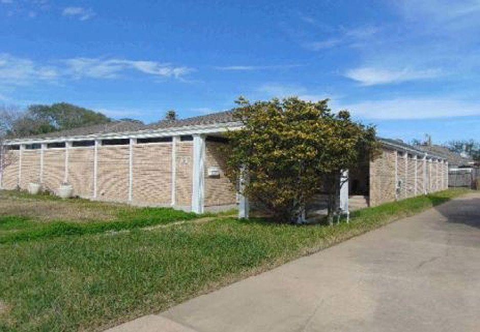 26 Colony Park Cir, Galveston, TX 77551 Zillow