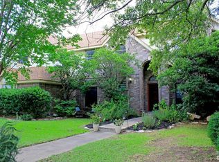 1910 Clearwater Dr, Round Rock, TX 78681