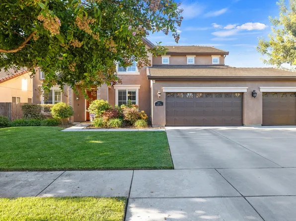 5211 W Elkhorn Court, Visalia, CA 93277