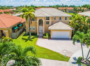 15832 SW 66th Ln, Miami, FL 33193