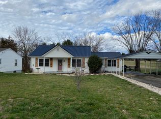 104 Settlemyre Rd, Morganton, NC 28655