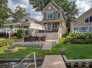 23682 S Shore Dr, Edwardsburg, MI 49112