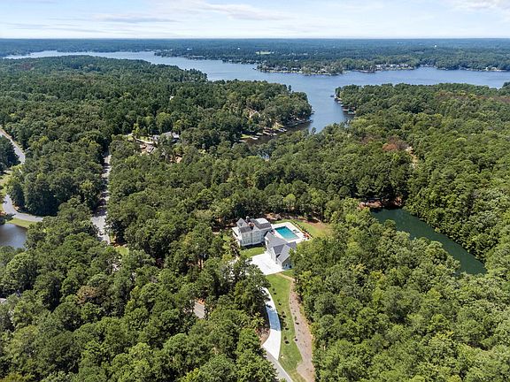 1011 Dogwood Dr, Greensboro, GA 30642 | MLS #66922 | Zillow