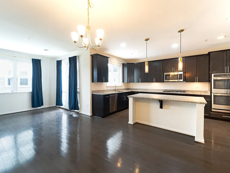 405 Ocracoke Way — Photo 17