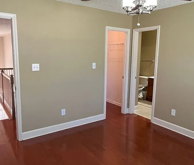 165 Keaton Dr — Photo 22
