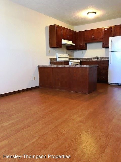 2nd image of 2203 Chisholm Rd APT M