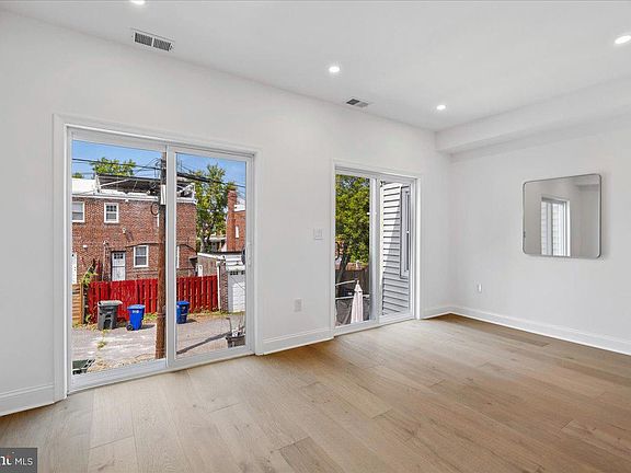 5th image of 523 Oglethorpe St NW