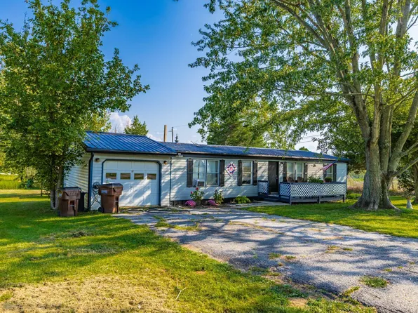 17 Greenwood Ave, West Union, OH 45693