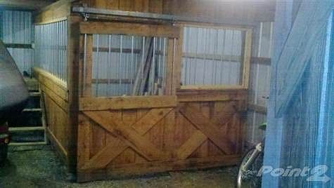 1 Permanent Stall & 1 Temporary Stall in Barn