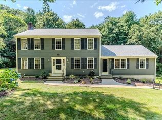 715 South St, Walpole, MA 02081