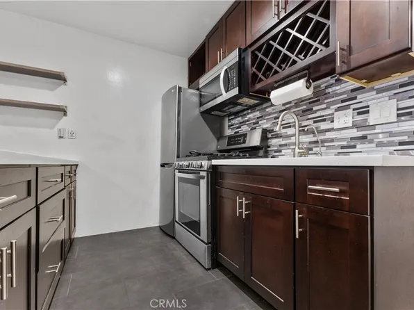17200 Newhope St APT 226, Fountain Valley, CA 92708