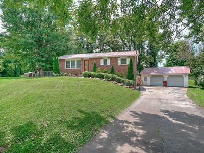 3 Howwen Cir, Johnson City, TN, 37604