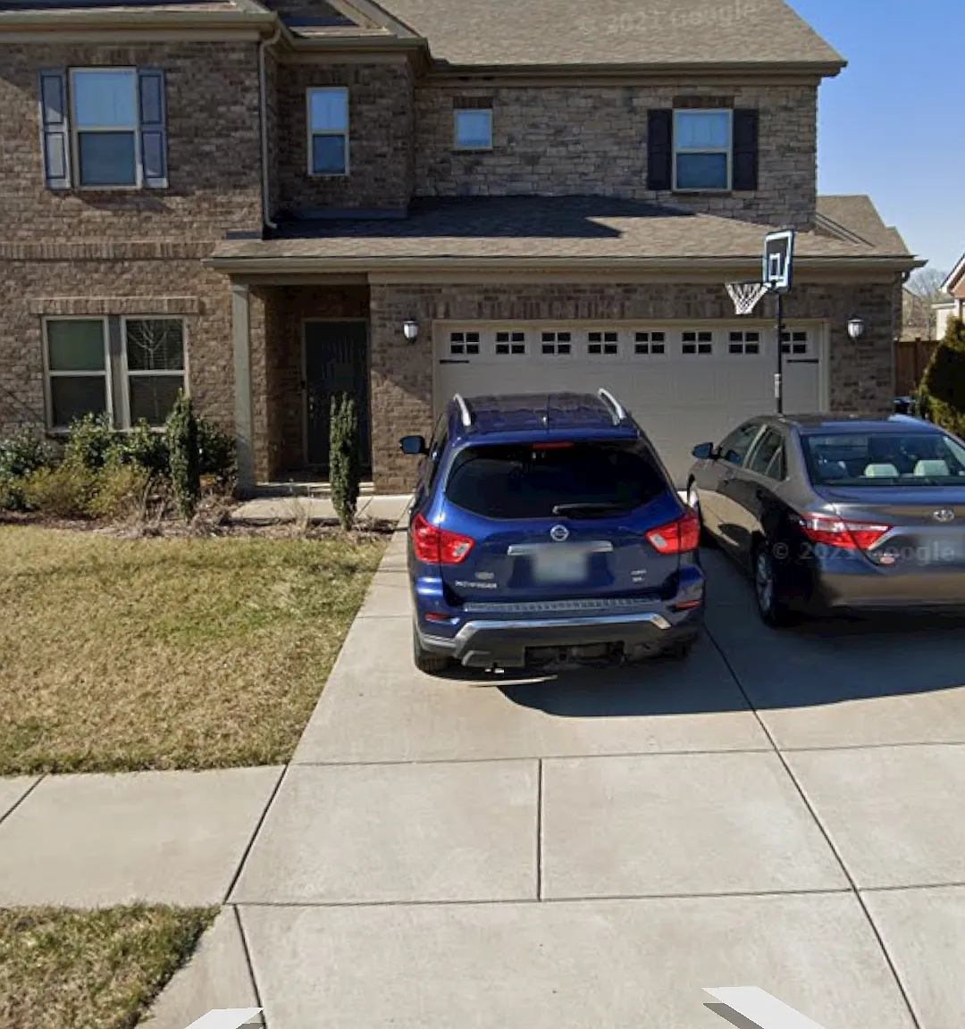 4 bed, 3.5 bath, 3050 sqft, $3,000 — Photo 1
