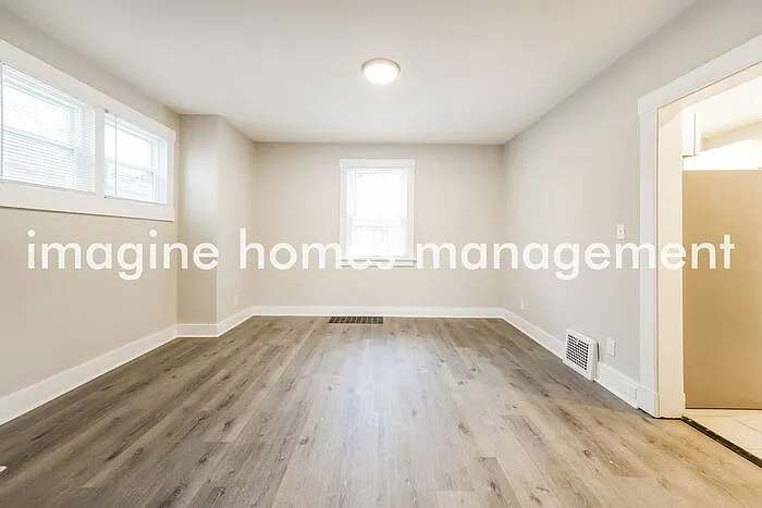 95 Frankfort Ave — Photo 4