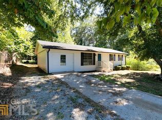 98 Belk Rd, Newnan, GA 30263