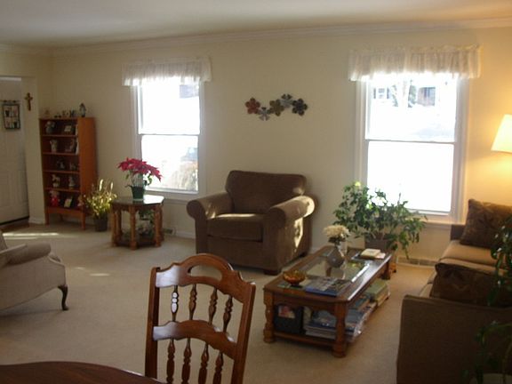 3rd image of 27W252 Oakwood St