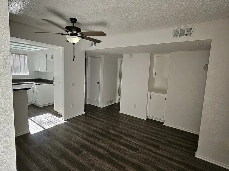 Summerwind Apartments — Photo 70