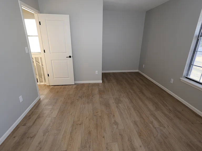 301 Ridge St #F — Photo 5