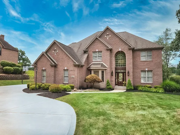 613 Toftree Dr, Cranberry Township, PA 16066