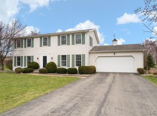 8727 Hawthorne Dr, Tecumseh, MI 49286