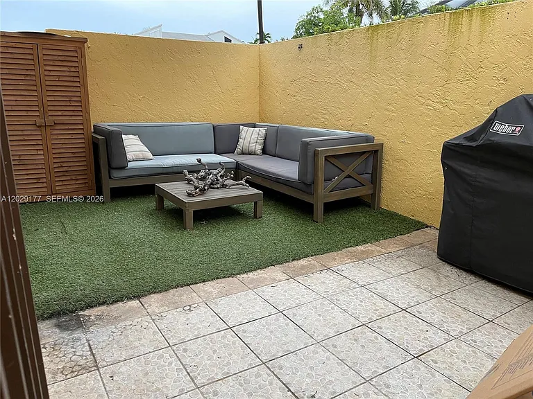 15824 SW 90th Ct — Photo 23