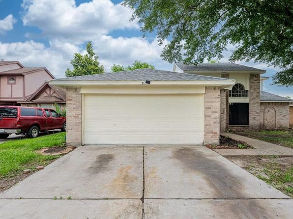 5026 Brooklawn Dr, Houston, TX 77066