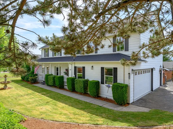 721 S Park St, Carlton, OR 97111