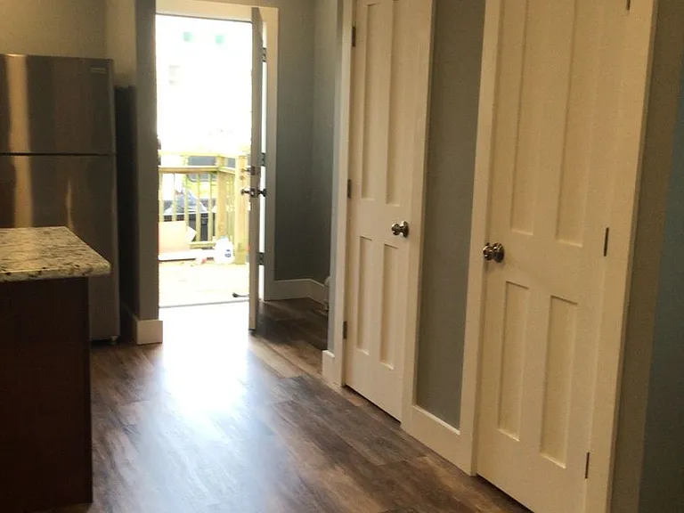 219 Pleasant St — Photo 5