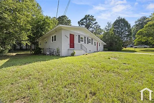 4 bed, 1265 sqft, $1,400 — Photo 3