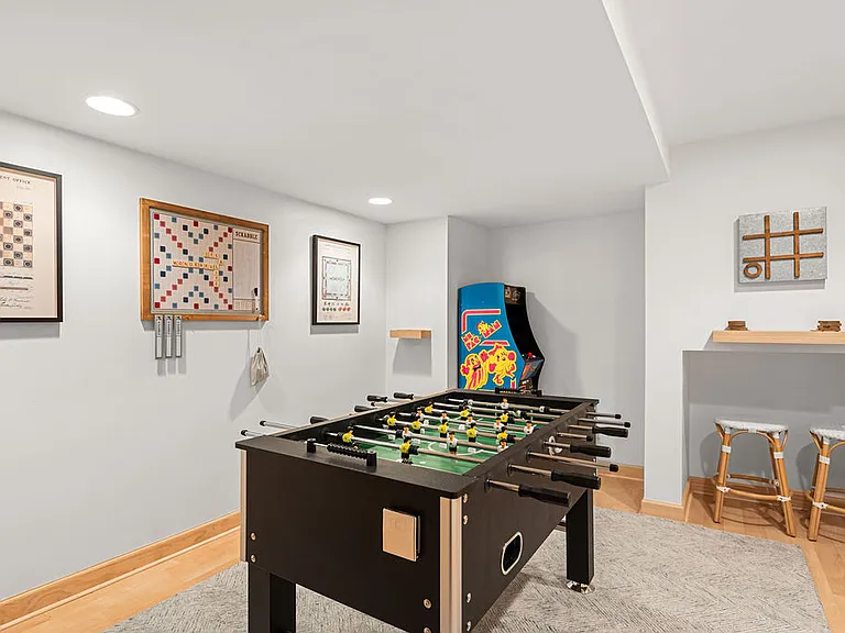 4095 Birchmont Trl — Photo 4