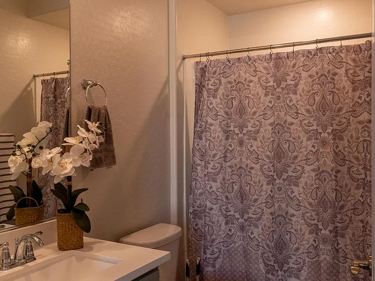 Second bedroom, bathroom.