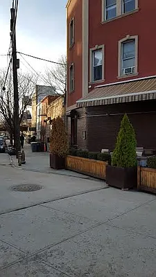 Rented by Kimberly Powe RR | media 16