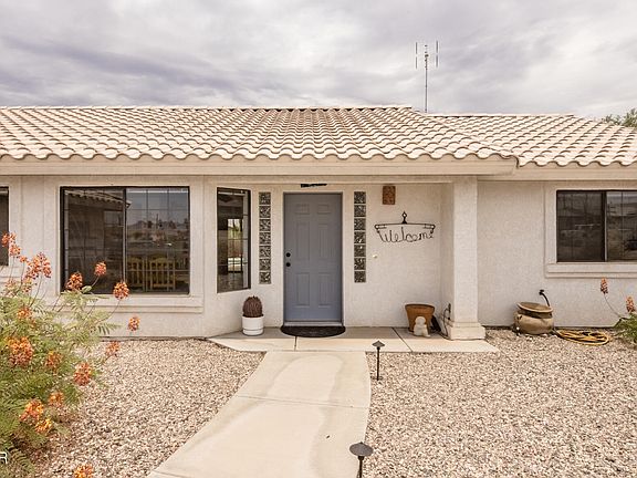 3rd image of 2377 San Juan Dr