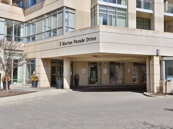 3 Marine Parade Dr #707, Toronto, ON M8V 3Z5