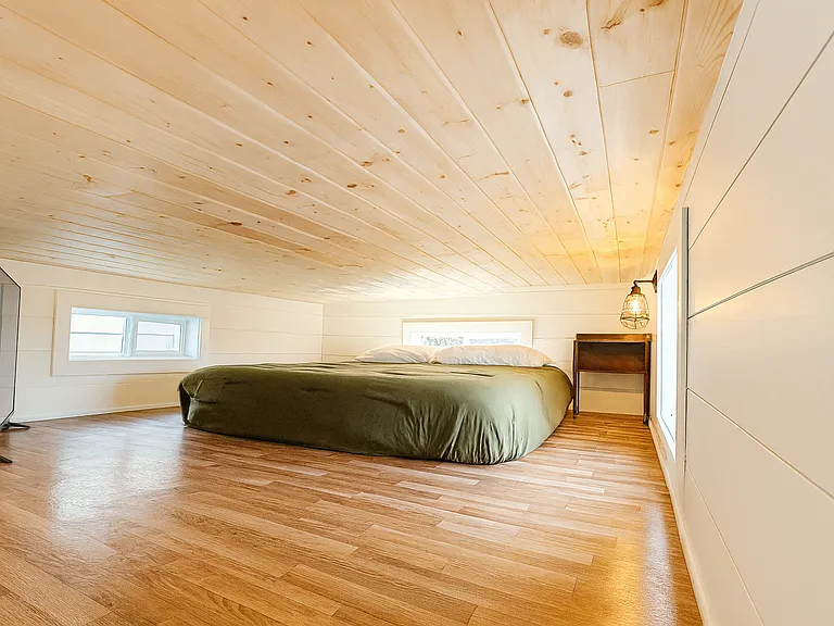 1 bed, 1.0 bath, 350 sqft, $1,300 — Photo 5