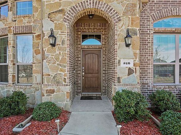 4th image of 816 Saddlebrook Dr