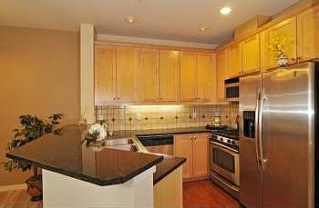 2nd image of 4321 Issaquah Pine Lake Rd SE Unit 412